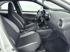 Toyota Aygo (2024) thumbnail 28