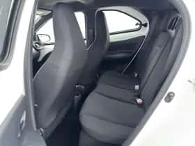 Toyota Aygo (2024) thumbnail 29