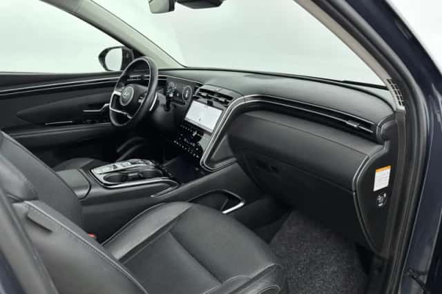 Hyundai Tucson (2021) thumbnail 20