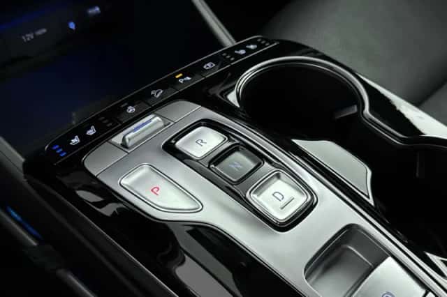 Hyundai Tucson (2021) thumbnail 24
