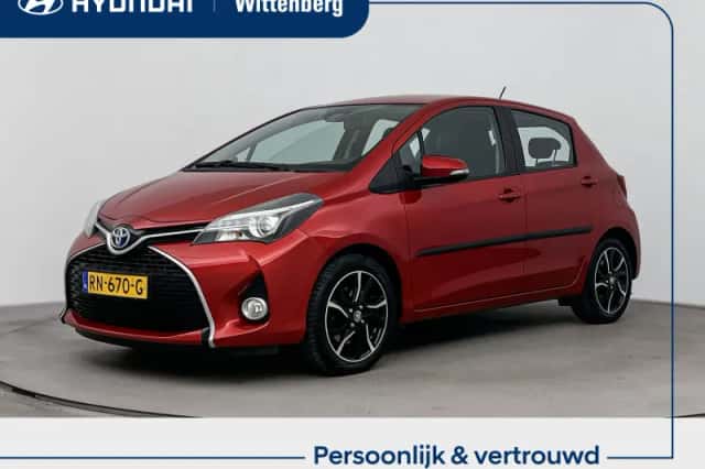 Toyota Yaris (2016) thumbnail 1