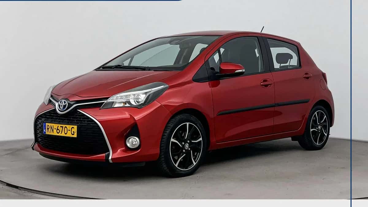 Toyota Yaris (2016) — foto 1