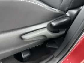 Toyota Yaris (2016) thumbnail 21