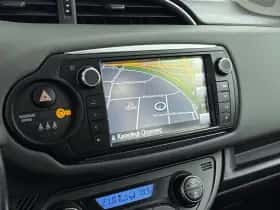 Toyota Yaris (2016) thumbnail 22
