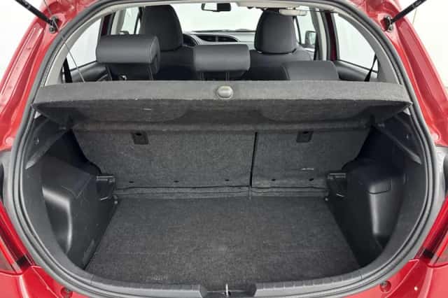 Toyota Yaris (2016) thumbnail 26