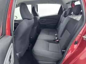 Toyota Yaris (2016) thumbnail 28