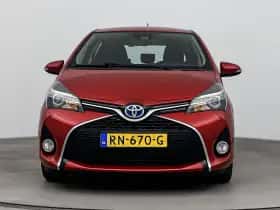Toyota Yaris (2016) thumbnail 4
