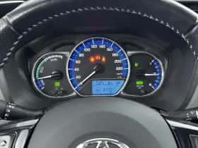 Toyota Yaris (2016) thumbnail 10