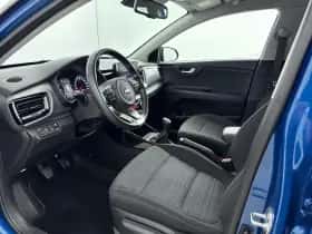 Kia Stonic (2021) thumbnail 21