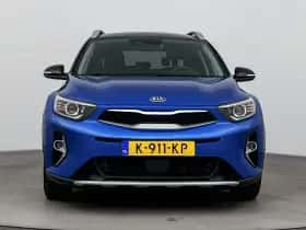 Kia Stonic (2021) thumbnail 5
