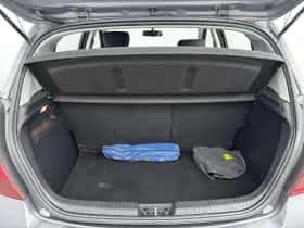 Hyundai i20 (2011) thumbnail 20