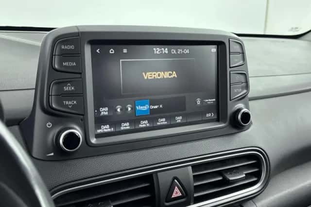 Hyundai Kona (2019) thumbnail 9