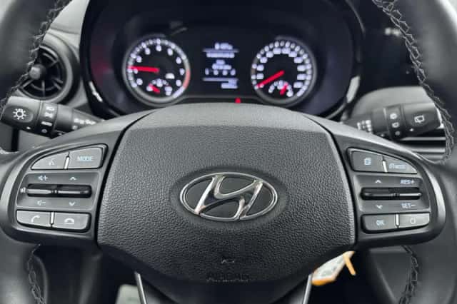 Hyundai i10 (2022) thumbnail 24
