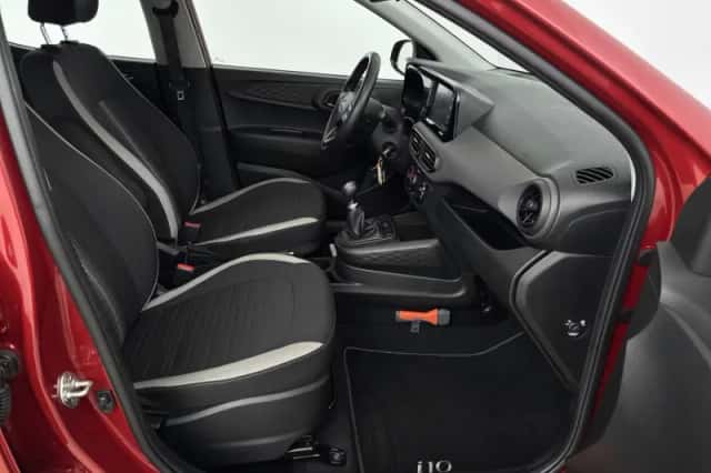 Hyundai i10 (2022) thumbnail 31