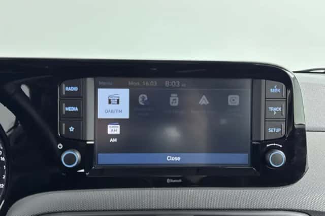 Hyundai i10 (2022) thumbnail 9