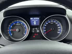 Hyundai i30 (2015) thumbnail 15