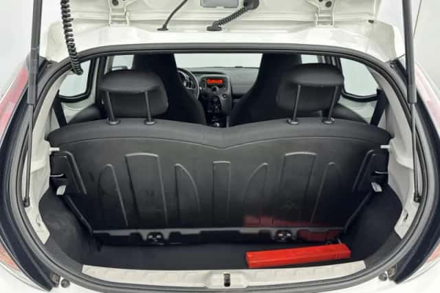 Toyota Aygo (2017) thumbnail 19