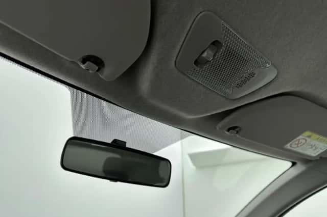 Toyota Aygo (2017) thumbnail 26