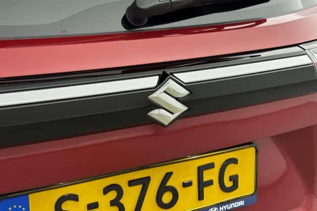 Suzuki S-Cross (2023) thumbnail 17