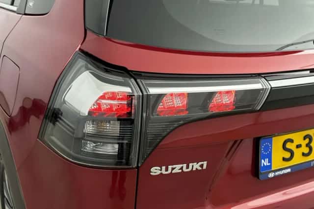 Suzuki S-Cross (2023) thumbnail 19