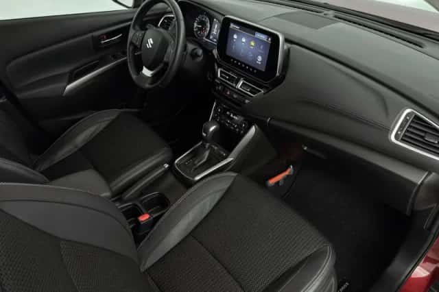 Suzuki S-Cross (2023) thumbnail 21
