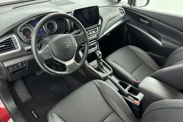 Suzuki S-Cross (2023) thumbnail 22
