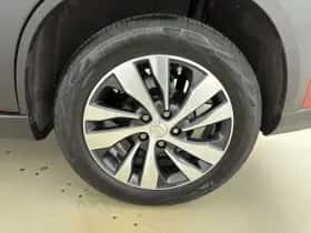 Suzuki S-Cross (2023) thumbnail 35