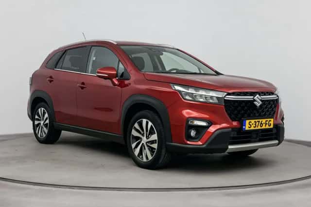 Suzuki S-Cross (2023) thumbnail 7