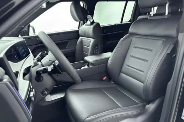 Hyundai Santa Fe (2026) thumbnail 14