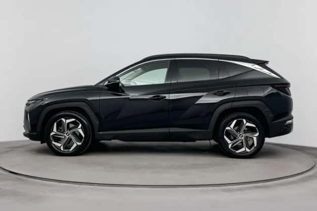 Hyundai Tucson (2022) thumbnail 3