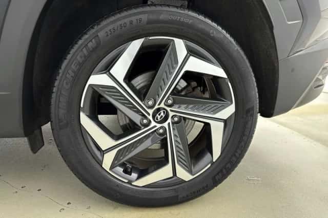 Hyundai Tucson (2022) thumbnail 32