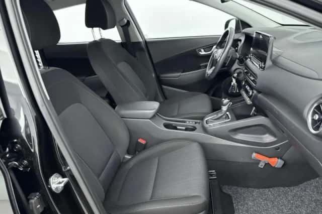 Hyundai Kona (2021) thumbnail 24
