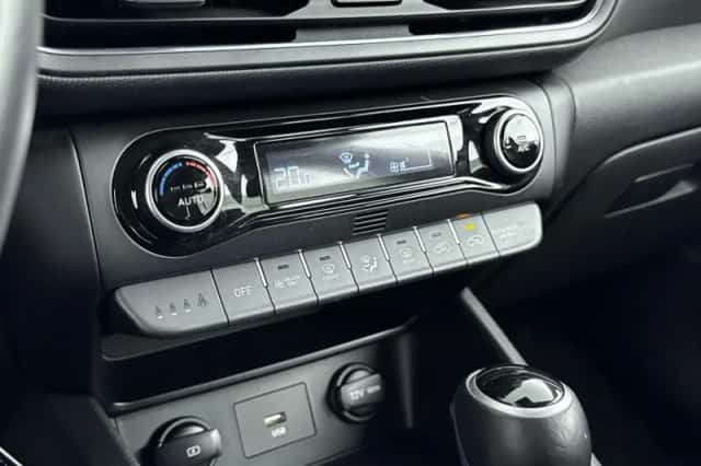 Hyundai Kona (2021) thumbnail 26
