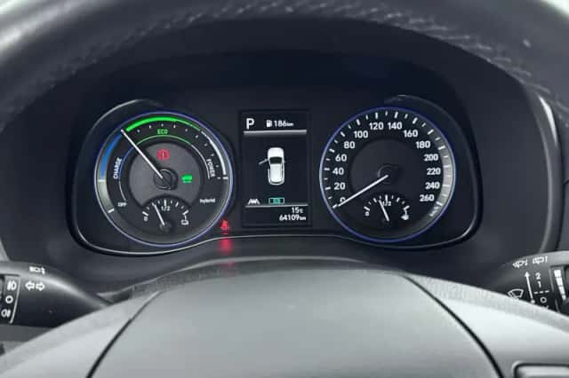 Hyundai Kona (2021) thumbnail 9