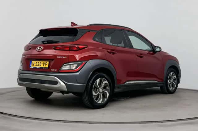Hyundai Kona (2022) thumbnail 2
