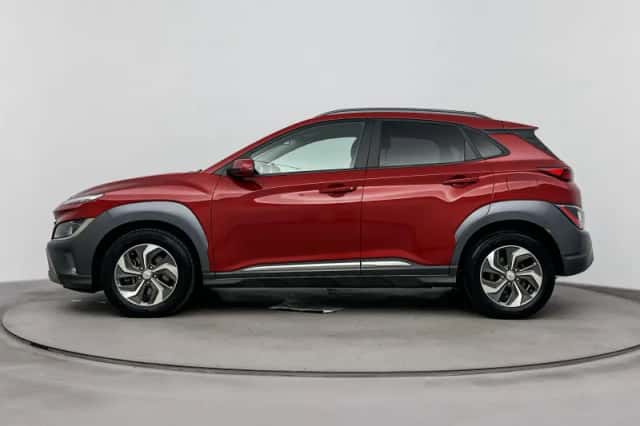 Hyundai Kona (2022) thumbnail 3