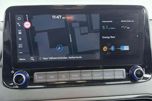 Hyundai Kona (2022) thumbnail 9