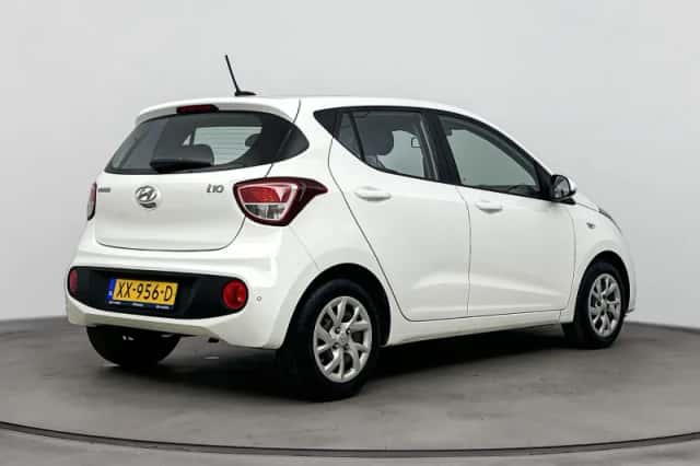 Hyundai i10 (2019) thumbnail 2