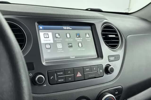 Hyundai i10 (2019) thumbnail 14