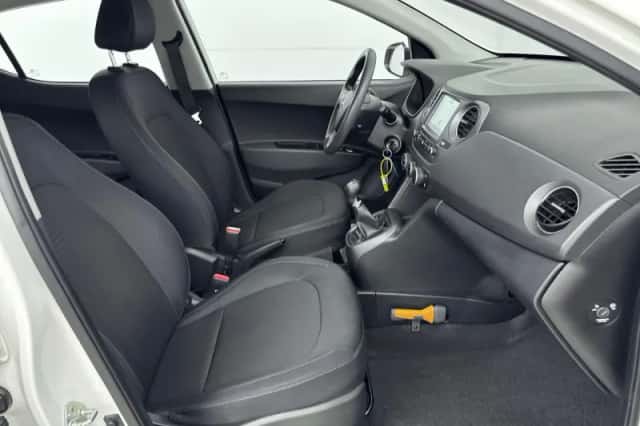 Hyundai i10 (2019) thumbnail 28