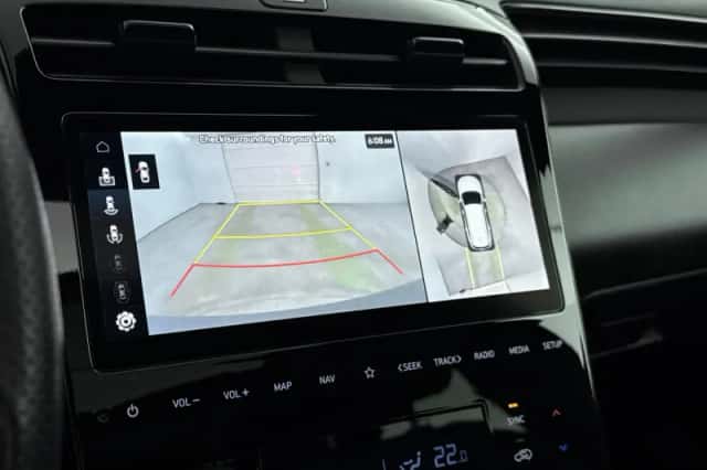 Hyundai Tucson (2022) thumbnail 13