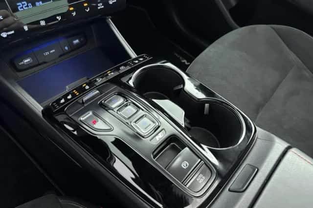 Hyundai Tucson (2022) thumbnail 24