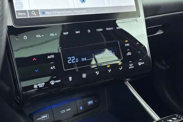 Hyundai Tucson (2022) thumbnail 25
