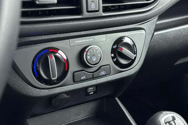 Hyundai i10 (2021) thumbnail 21