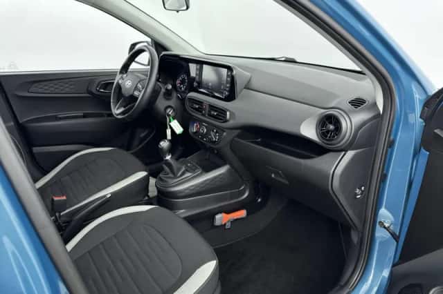 Hyundai i10 (2021) thumbnail 25