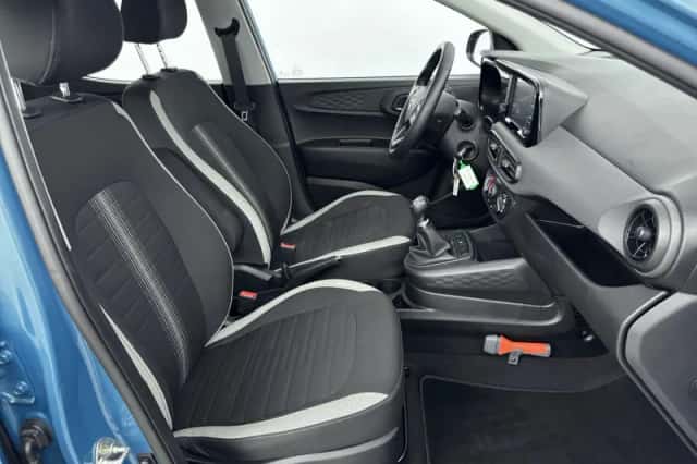Hyundai i10 (2021) thumbnail 9