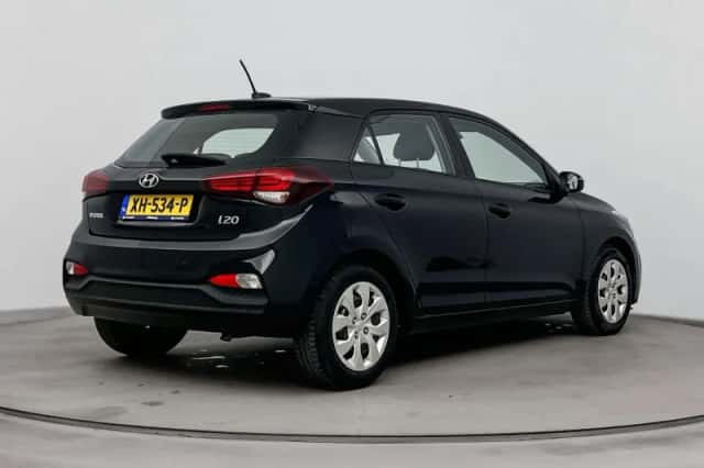 Hyundai i20 (2019) thumbnail 2
