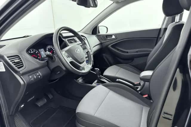 Hyundai i20 (2019) thumbnail 11