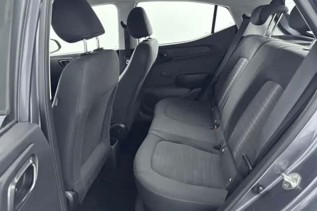 Hyundai i10 (2021) thumbnail 28