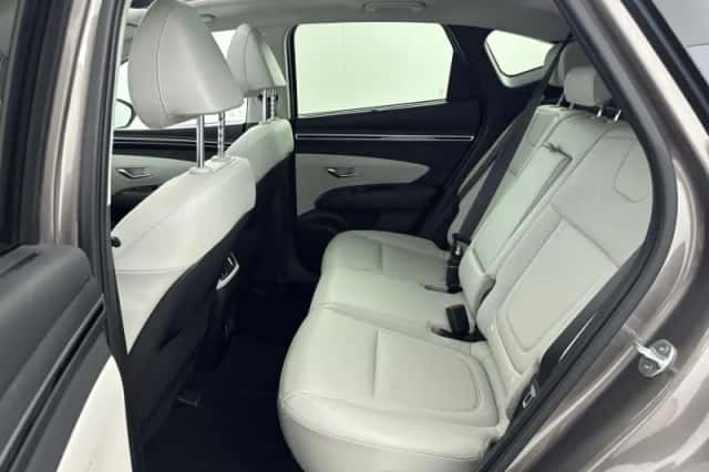 Hyundai Tucson (2022) thumbnail 30
